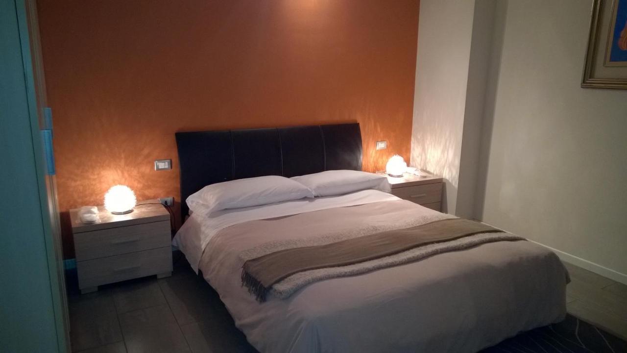 Agora Residenza Aparthotel Mantova Exterior foto