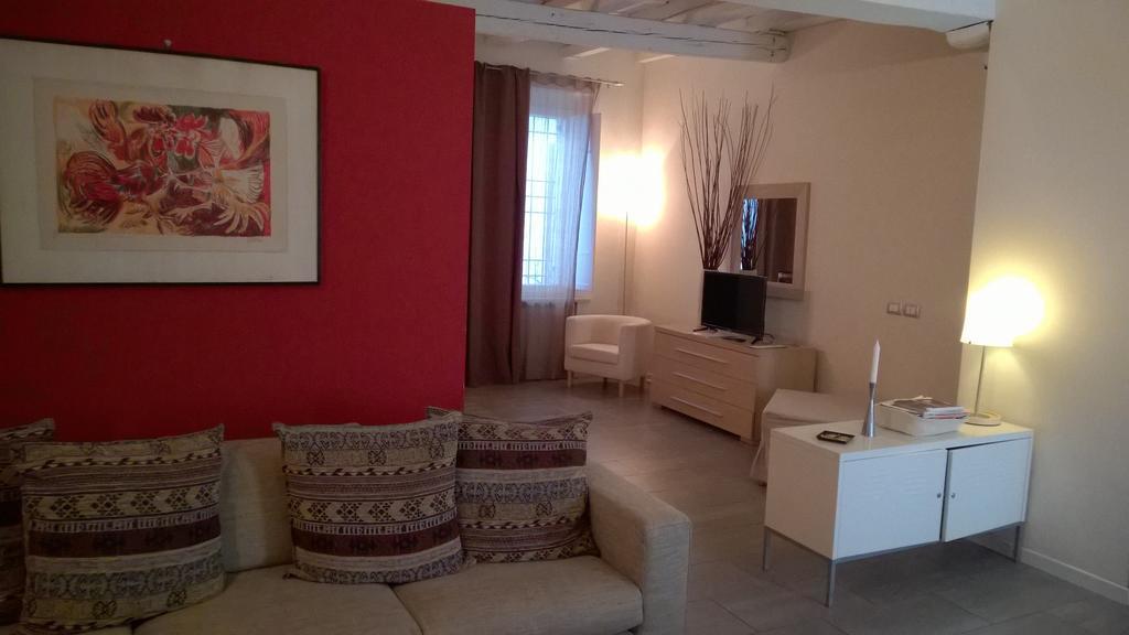 Agora Residenza Aparthotel Mantova Exterior foto